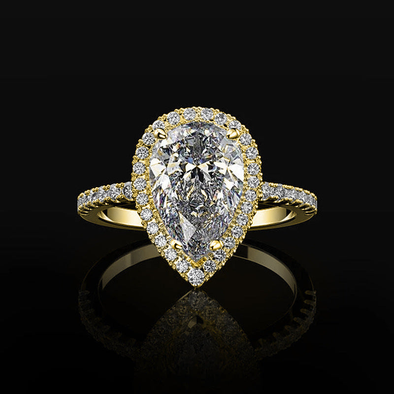 Zircon full?crown closed?band ring